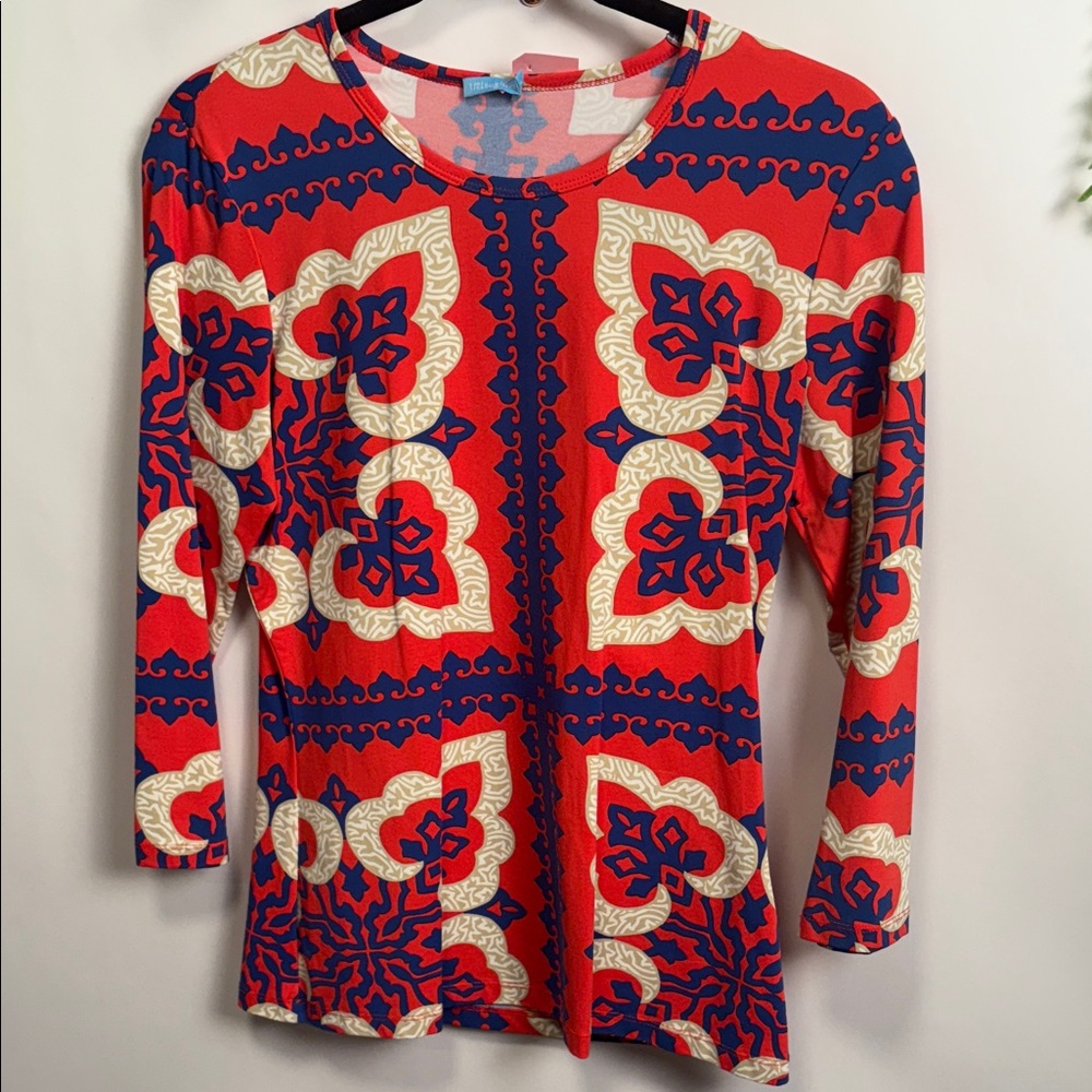 J. McLaughlin Red and Blue Geometric Long Sleeve Top